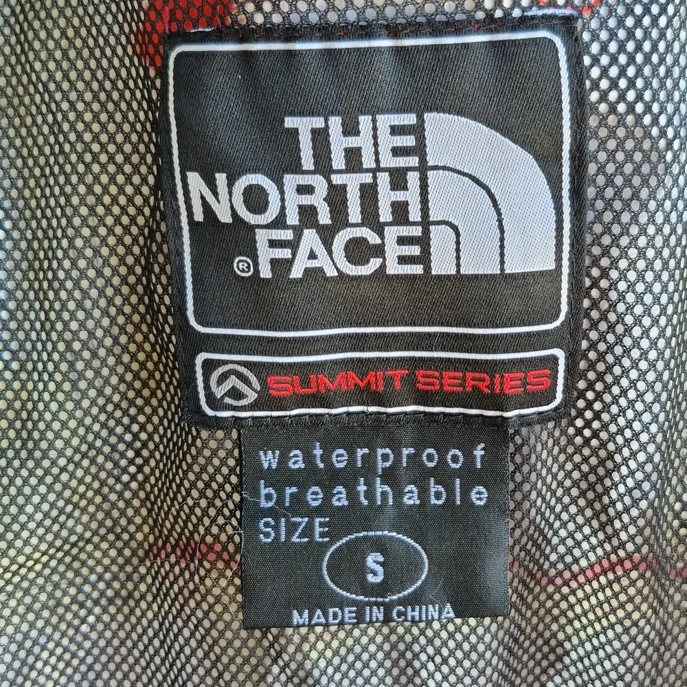 THE NORTH FACE Red Black Summit Shell Gore-Tex XCR Small Mens‎ Hooded Jacket VTG